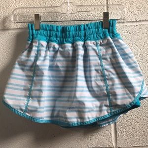 lululemon athletica Skirts - Lululemon blue and white skirt, sz 4, 58947 lululemon athletica Skirts - Lululemon blue and white skirt, sz 4, 58947